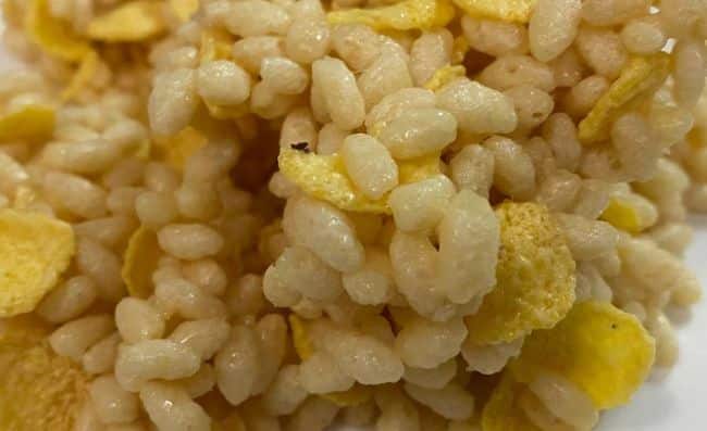 Corn flakes Rice Krispies Treats - KitchenVile