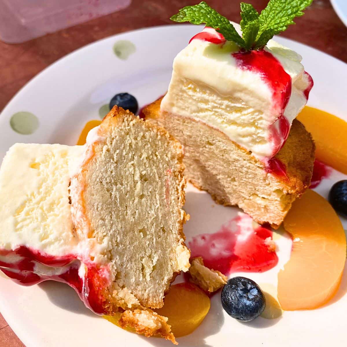 Mastro Butter cake on a white plate with fruits.